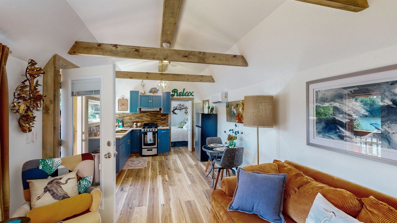 Photo of Livingroom in Delta