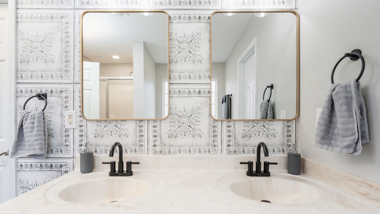 Photo of Bathroom in Normal
