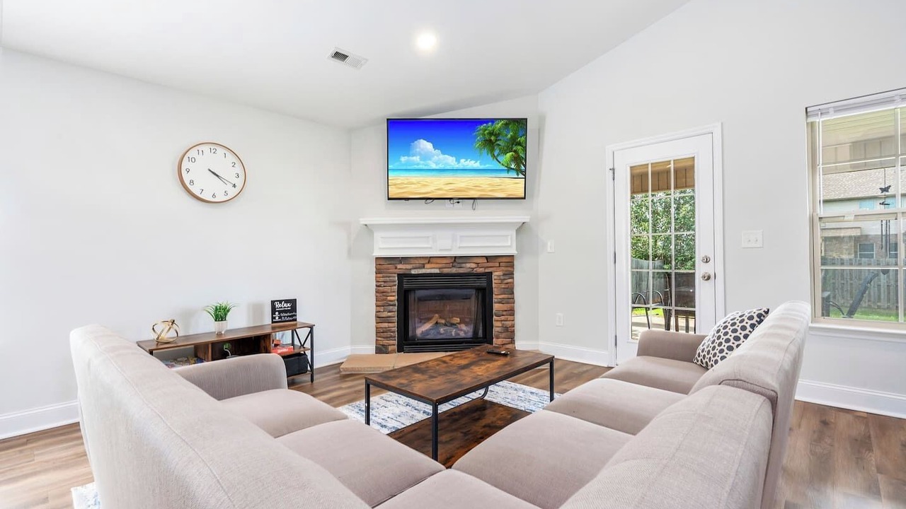 Photo of Livingroom in Madison