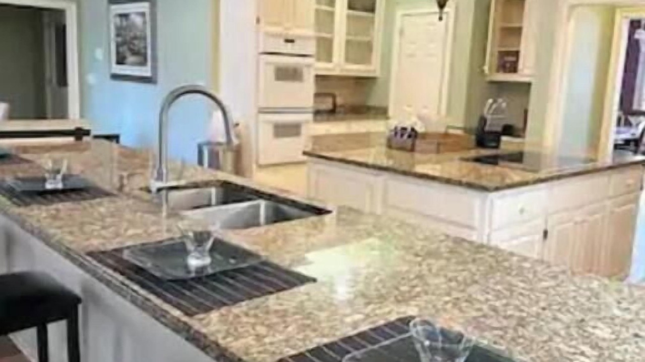 Photo of Kitchen in Gunter Afs