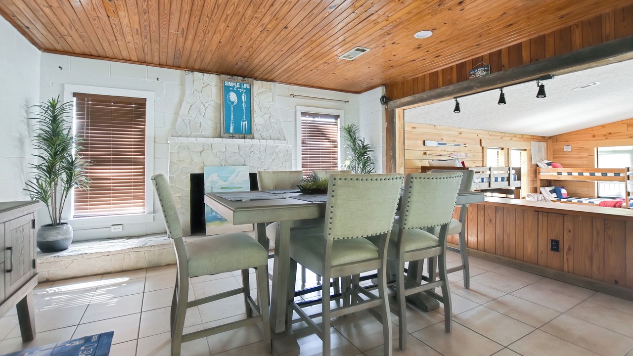 Photo of Livingroom in Eclectic
