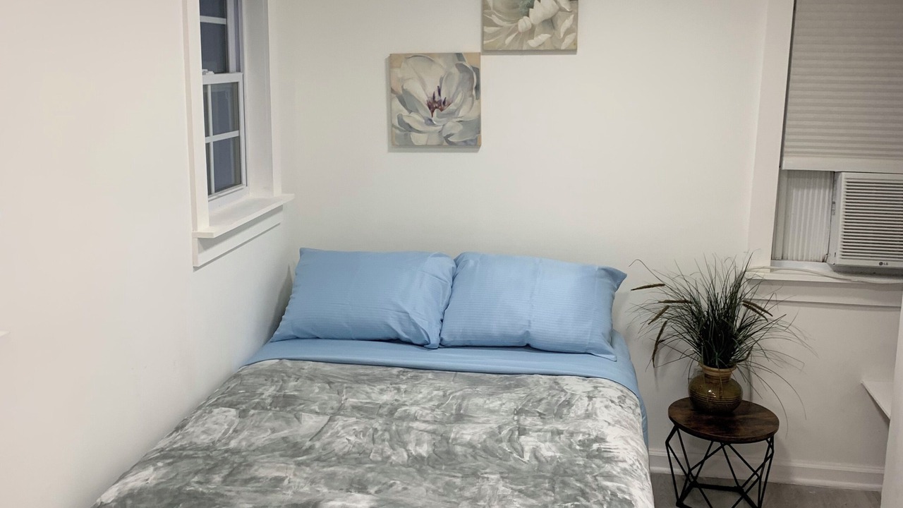 Photo of Bedroom in East Hill
