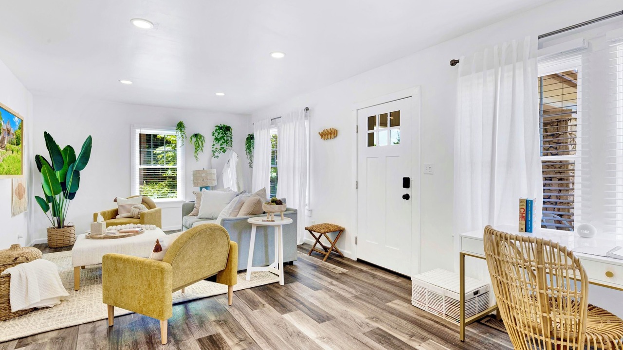 Photo of Livingroom in Norwood