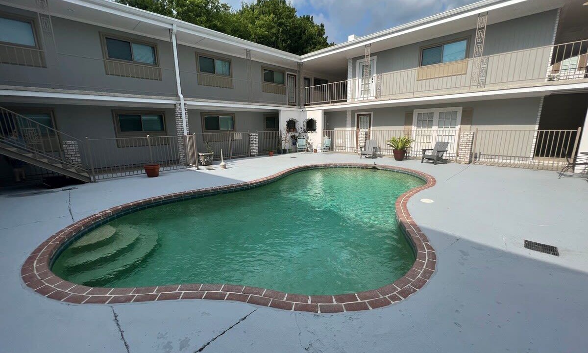 Photo of Outdoor in Highlands - Perkins