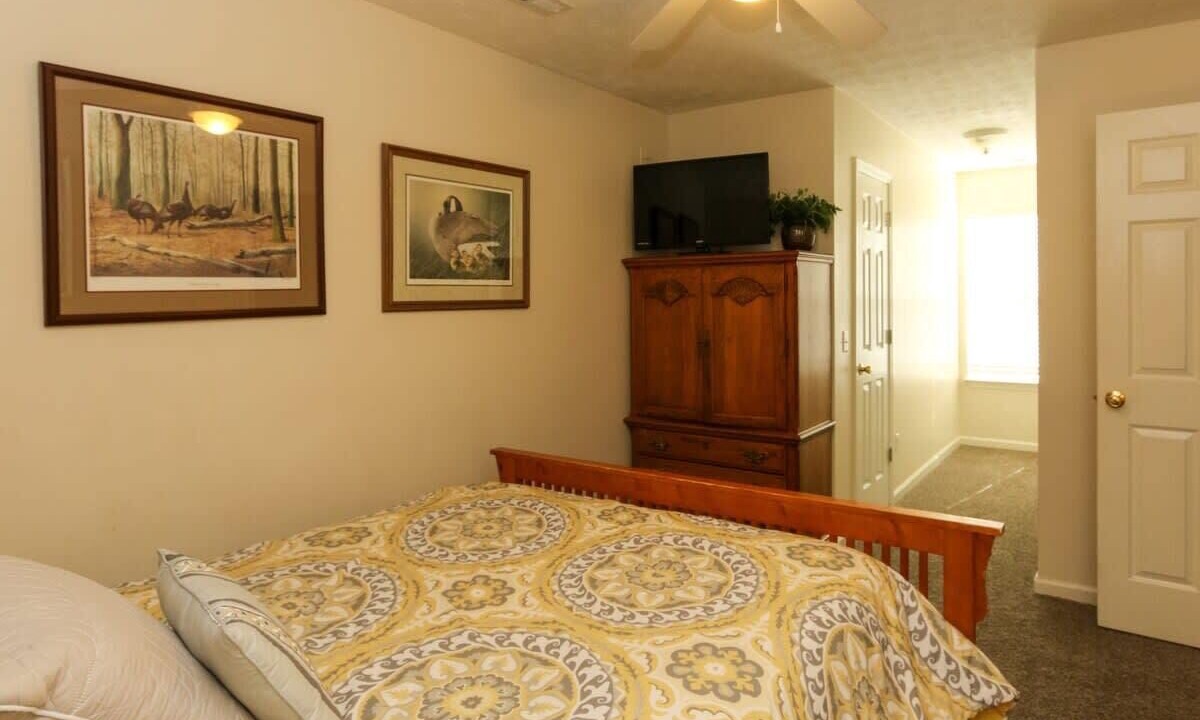 Photo of Bedroom in Leesburg