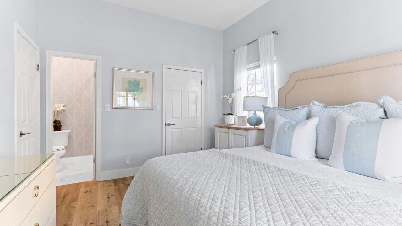 Photo of Bedroom in Clipper Cove