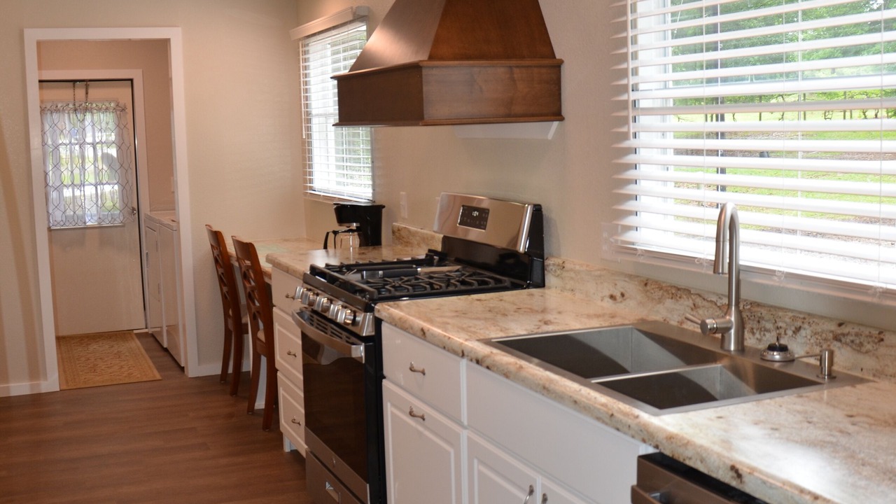 Photo of Kitchen in Abbeville