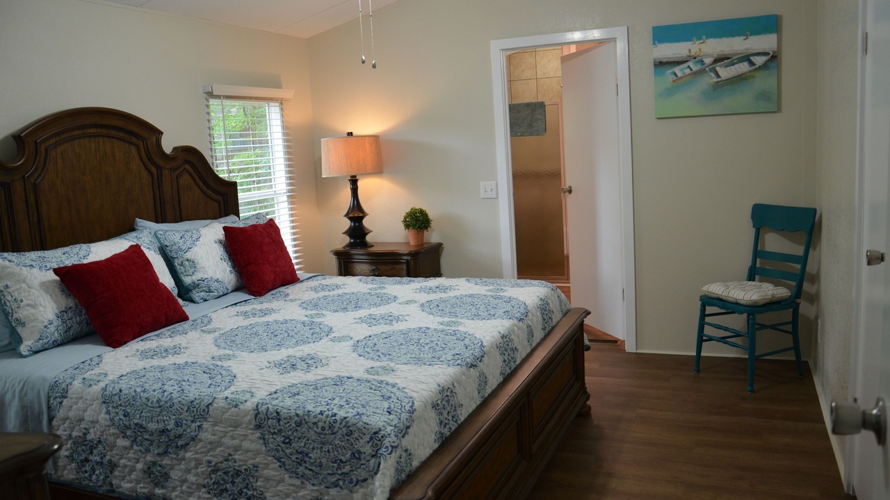 Photo of Bedroom in Abbeville