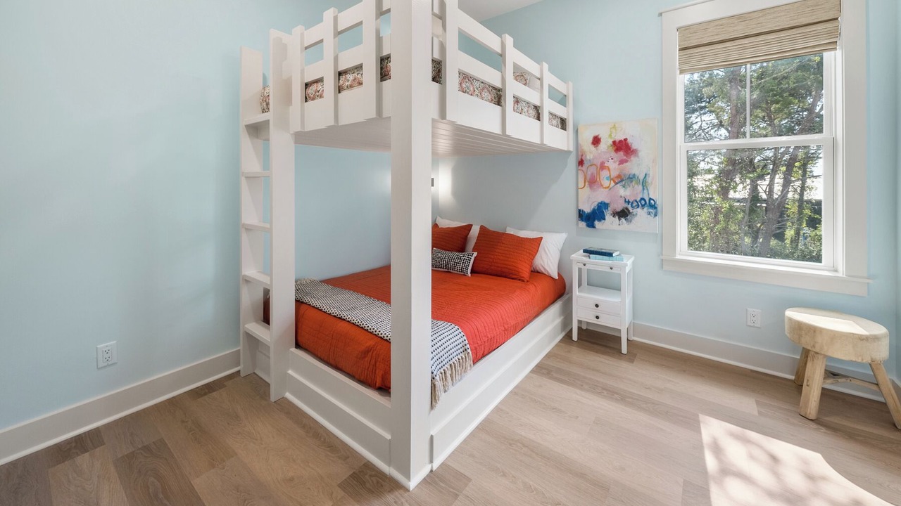 Photo of Bedroom in Riviera Beach