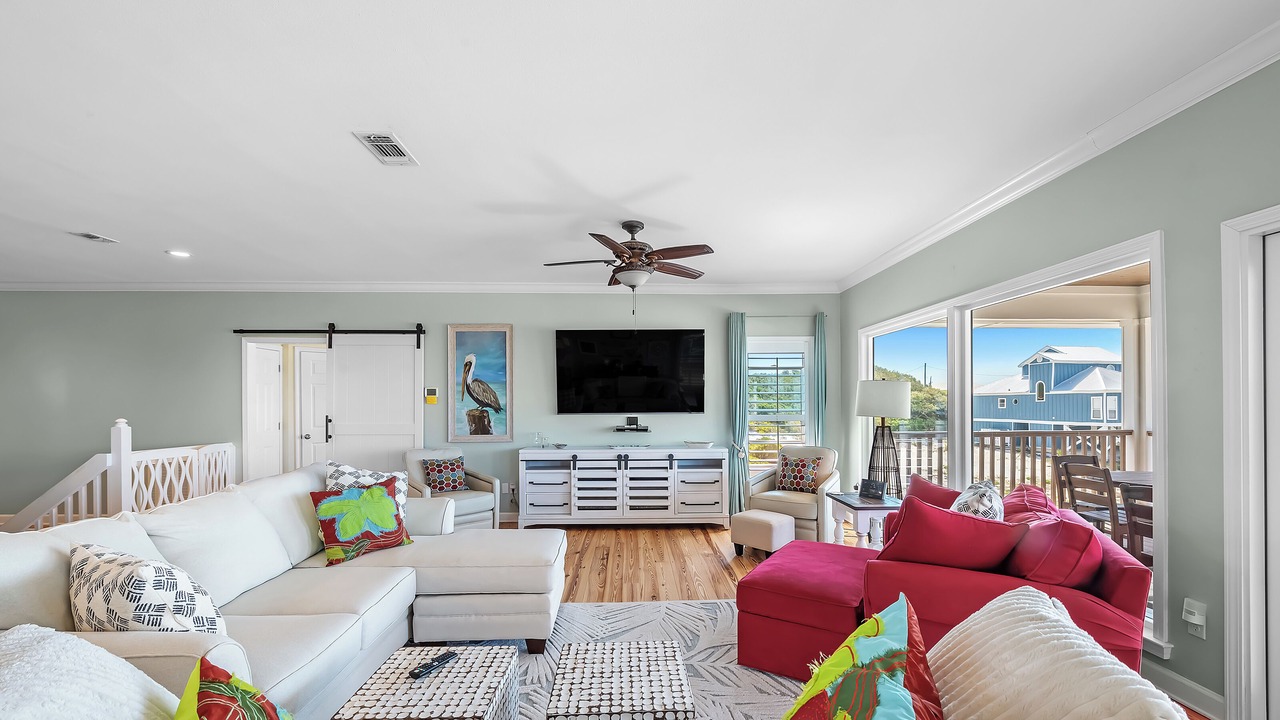 Photo of Livingroom in Surf Side Shores
