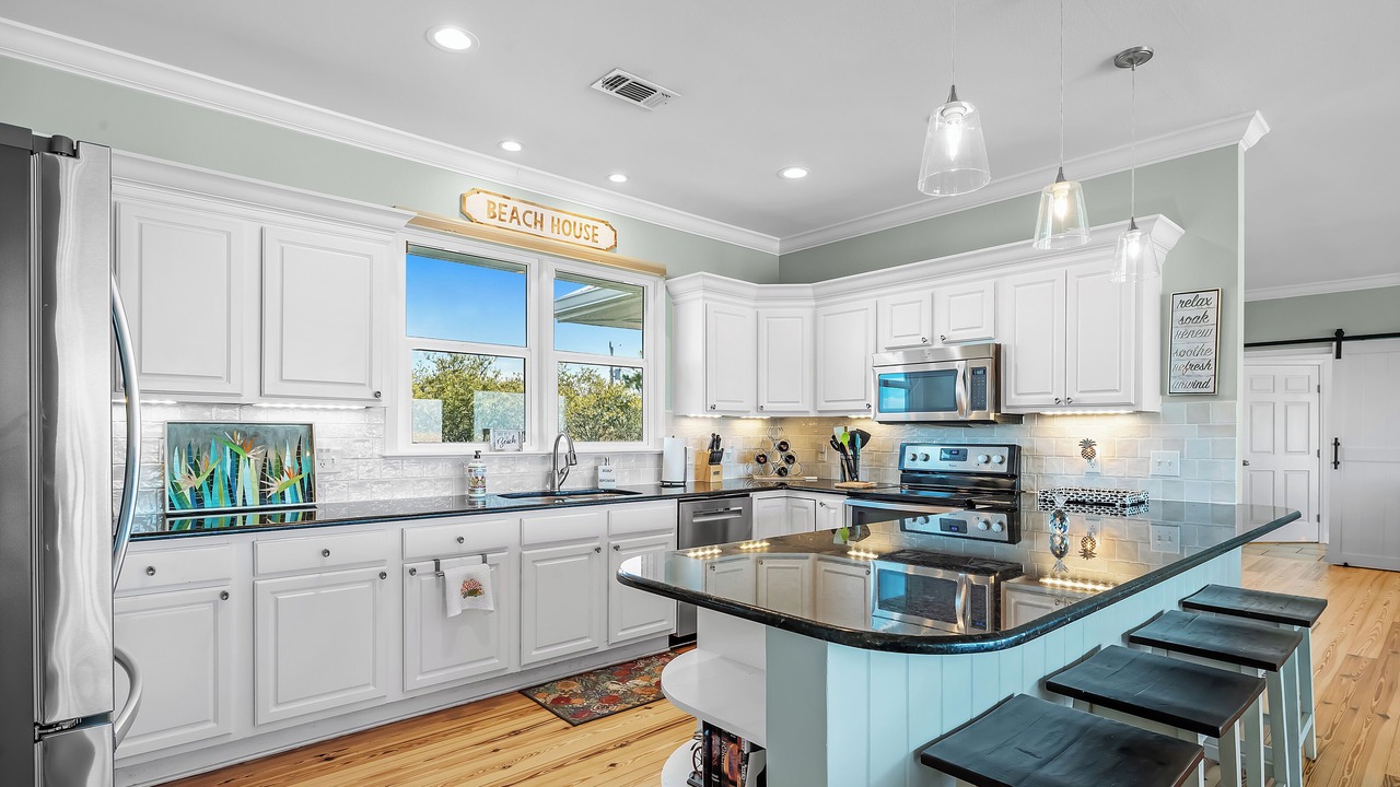 Photo of Kitchen in Surf Side Shores