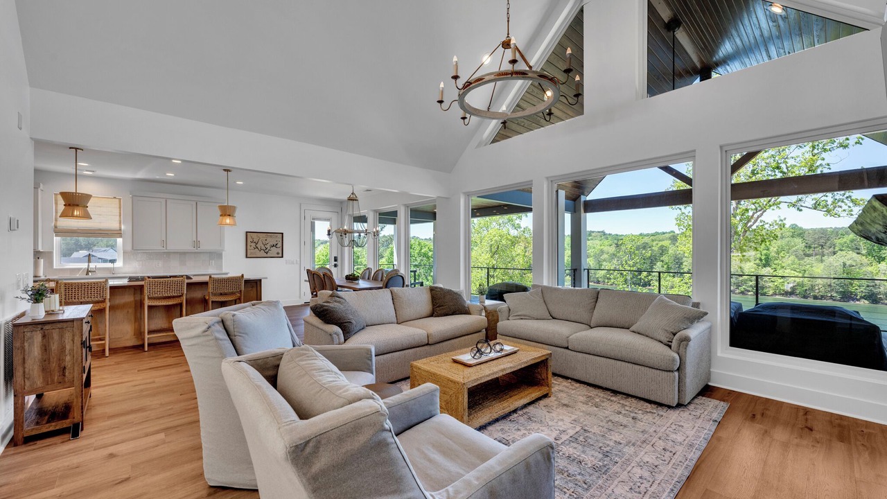 Photo of Livingroom in Crane Hill