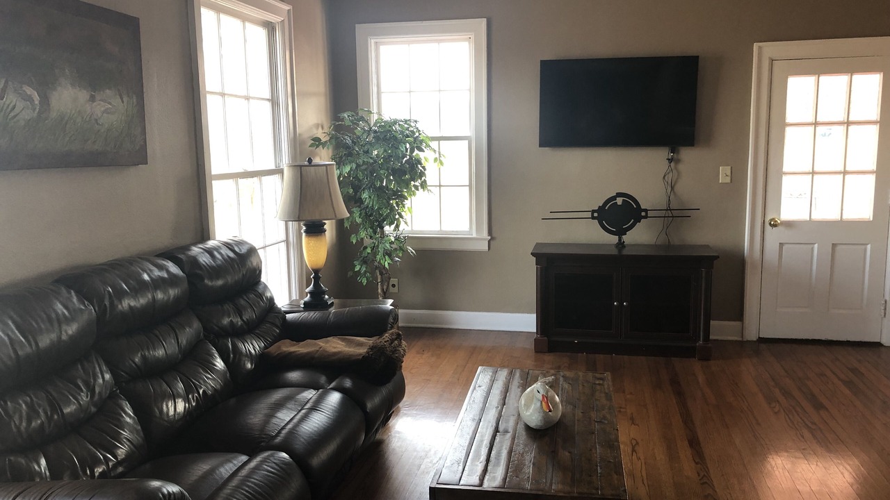 Photo of Livingroom in Eufaula