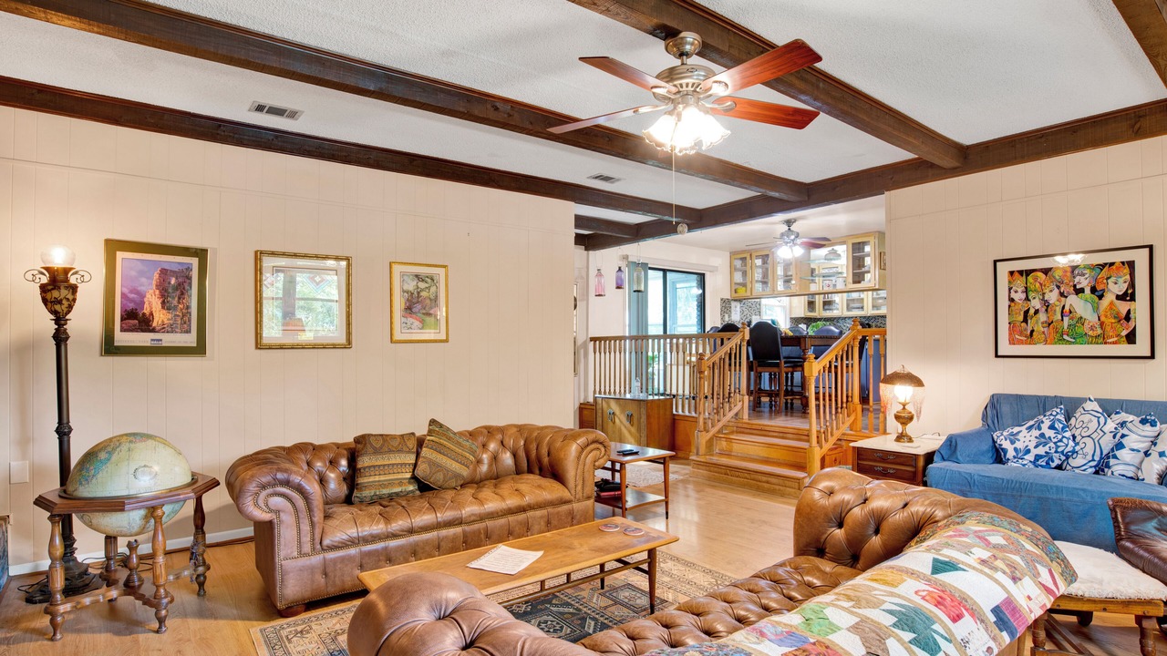 Photo of Livingroom in Spanish Fort