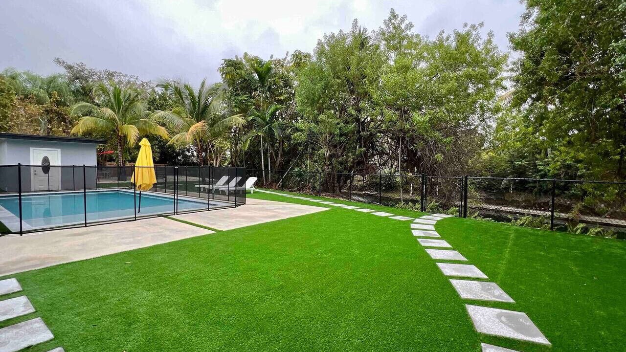 Photo of Outdoor in Olympia Heights
