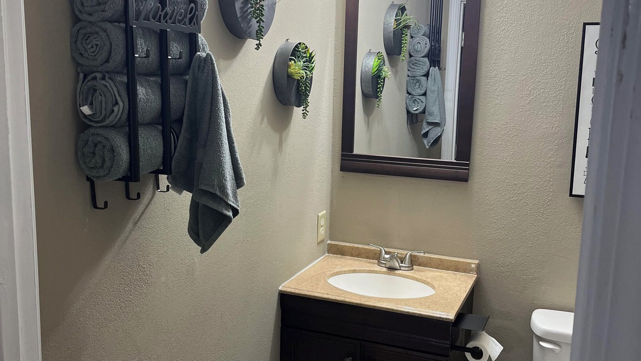 Photo of Bathroom in Talladega