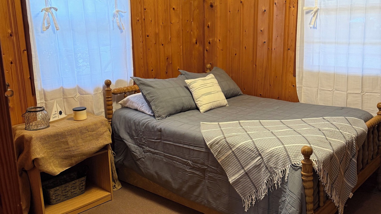 Photo of Bedroom in Jacksons' Gap