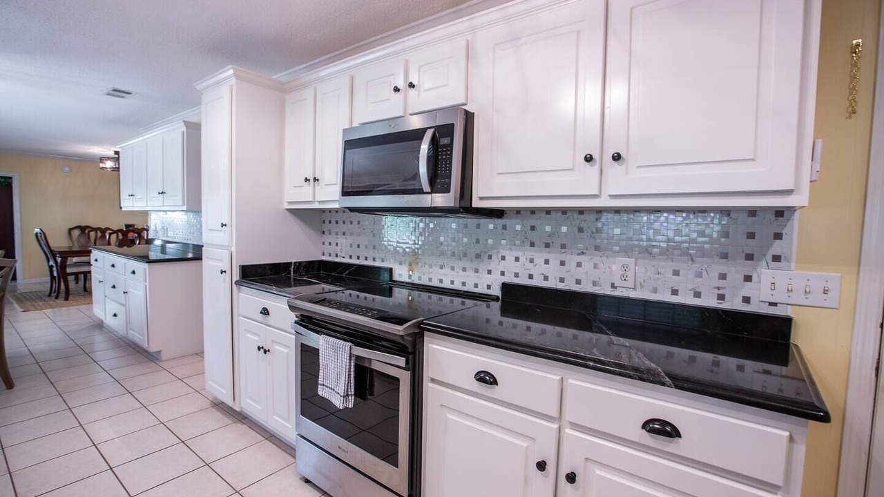 Photo of Kitchen in Albertville