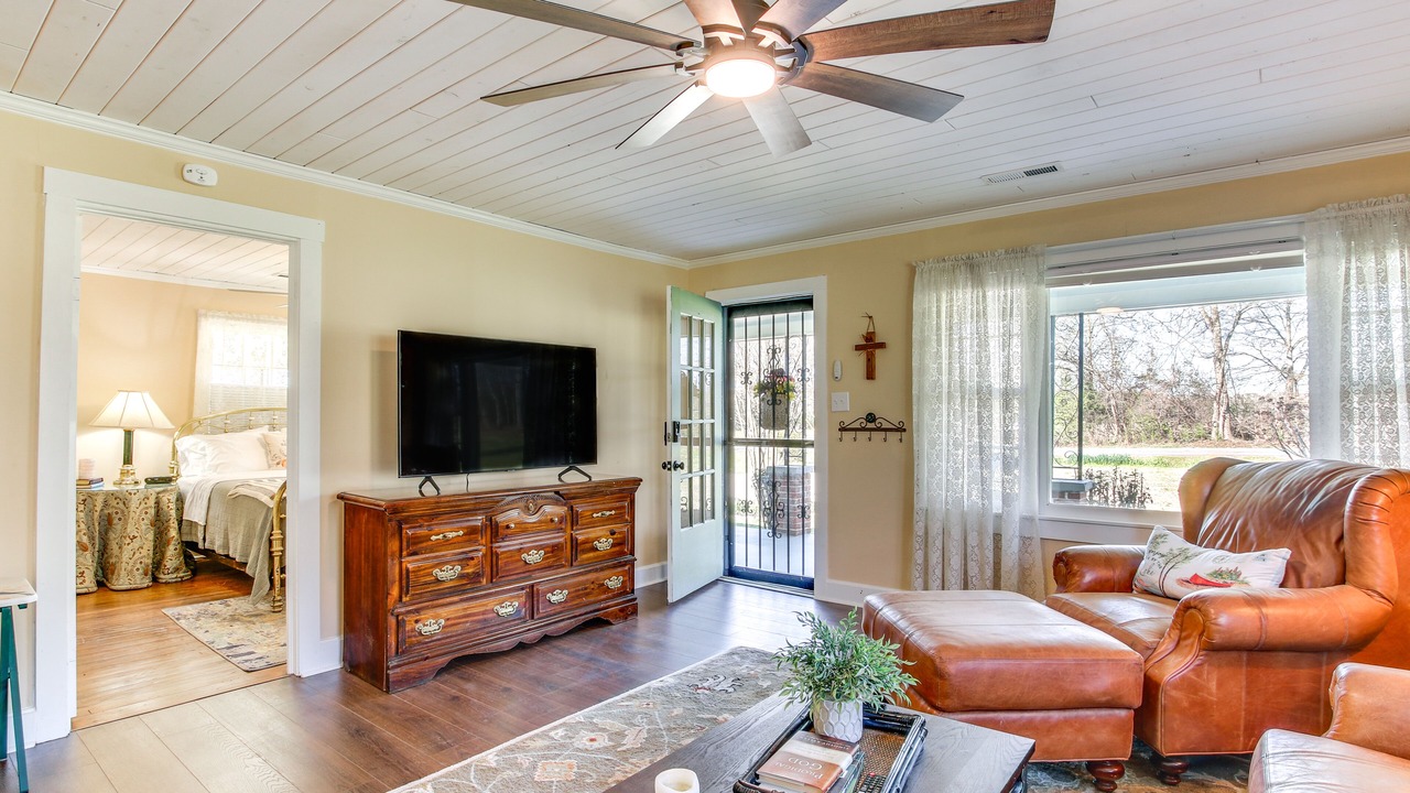 Photo of Bedroom in Killen
