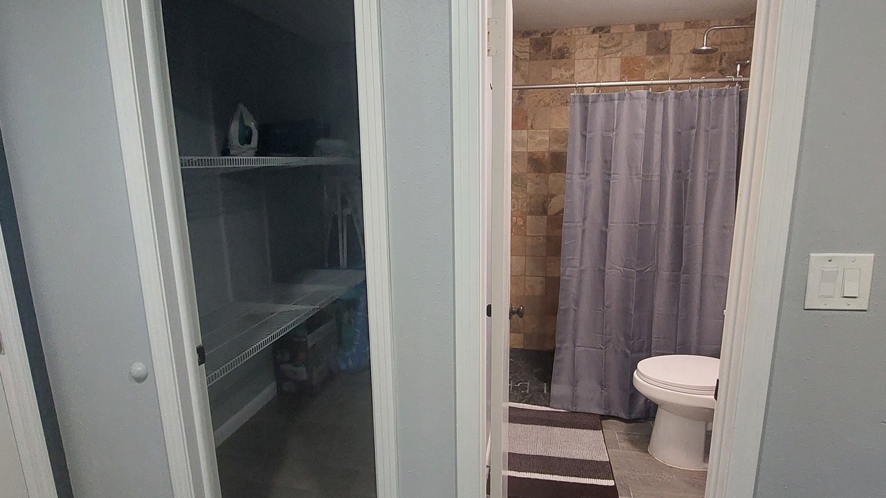 Photo of Bathroom in Lake Magdalene
