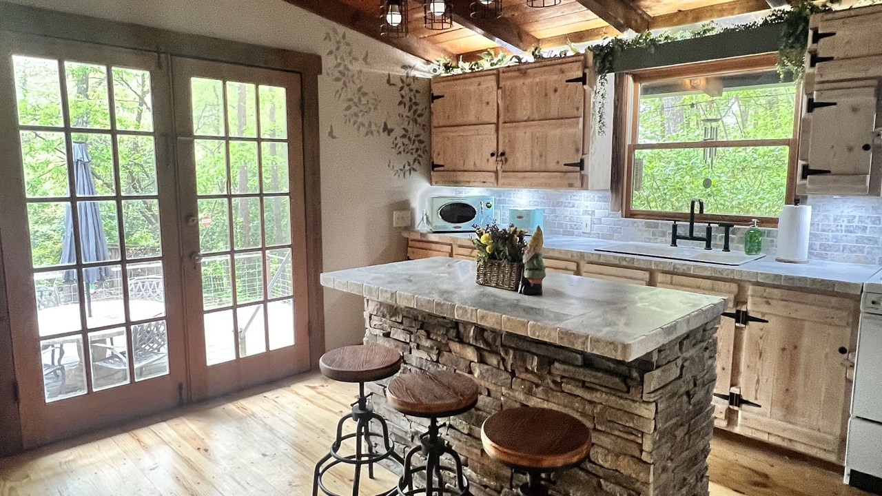 Photo of Kitchen in Titus