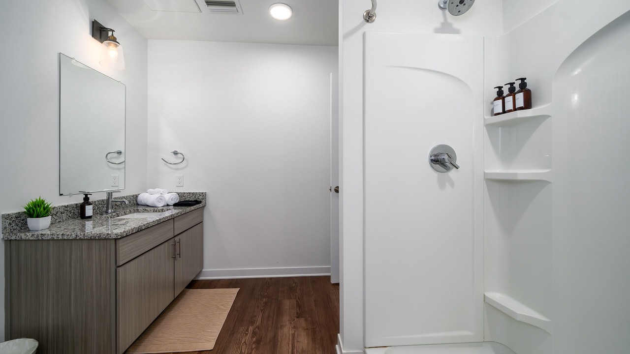 Photo of Bathroom in Avondale