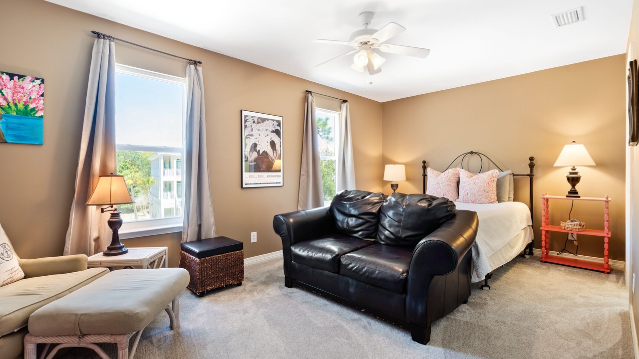 Photo of Bedroom in Dauphin Island