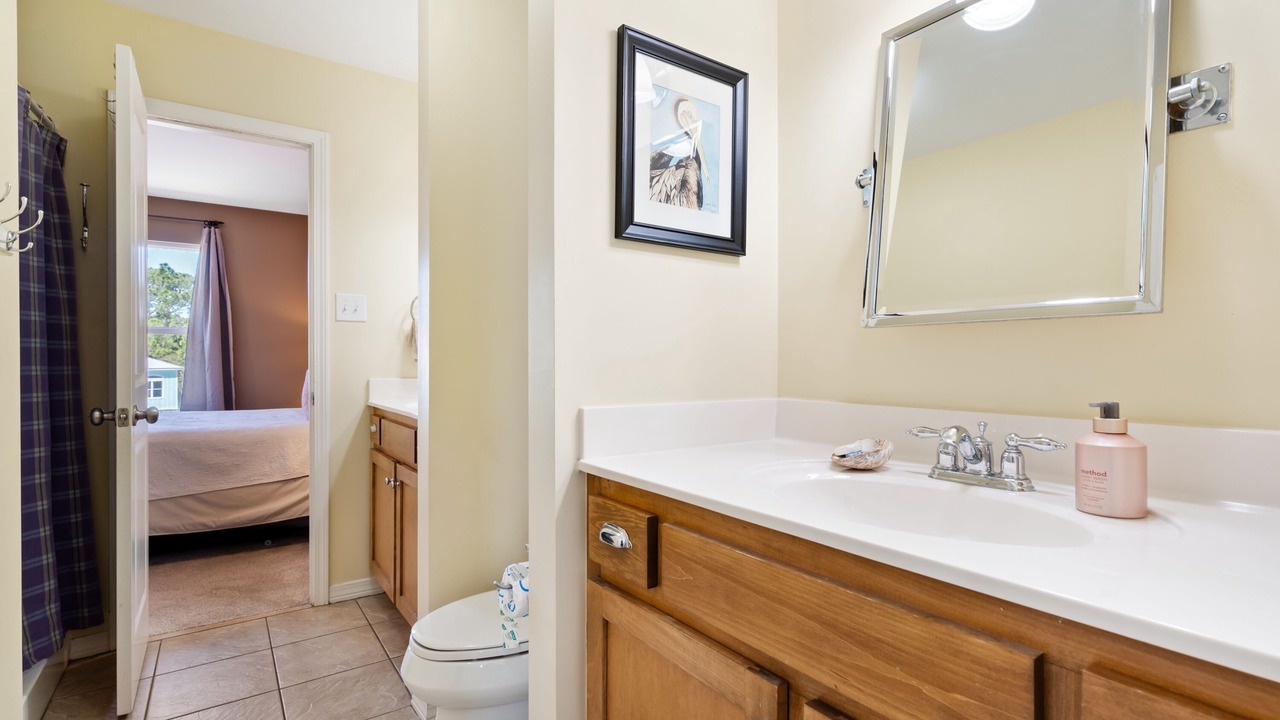 Photo of Bathroom in Dauphin Island
