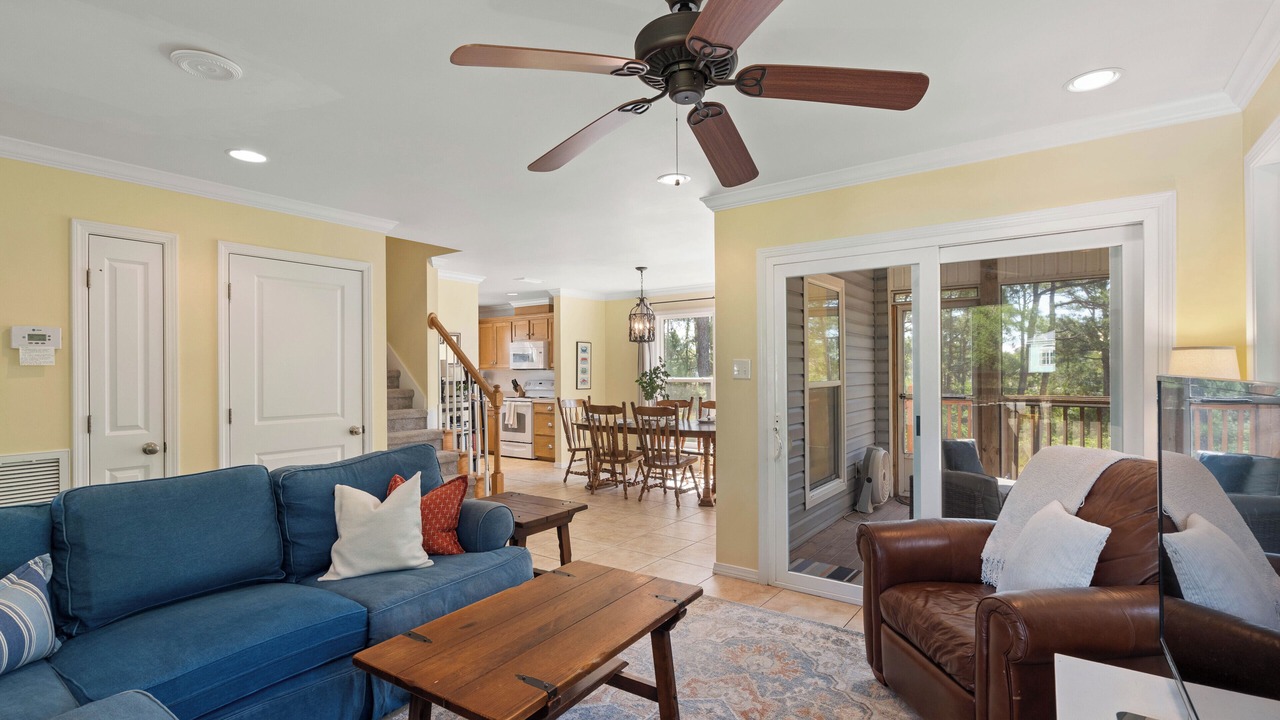 Photo of Livingroom in Dauphin Island