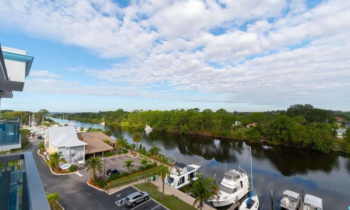 Photo of Others in Merritt Island