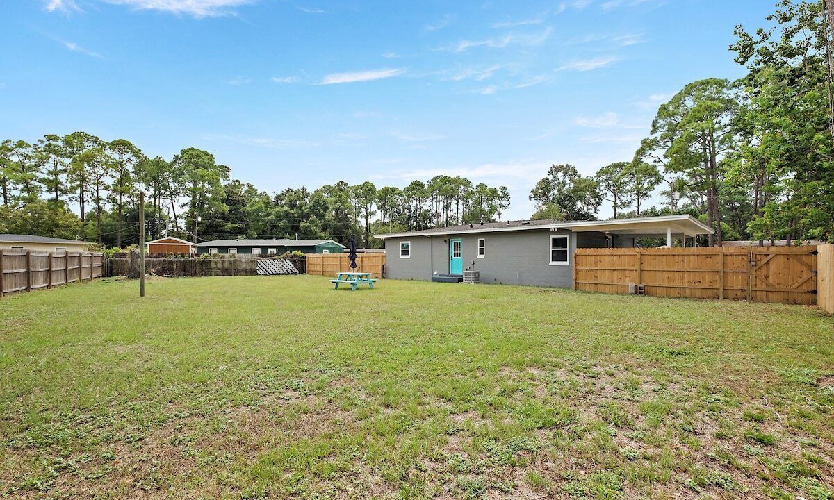 Photo of Outdoor in Southeast Pensacola