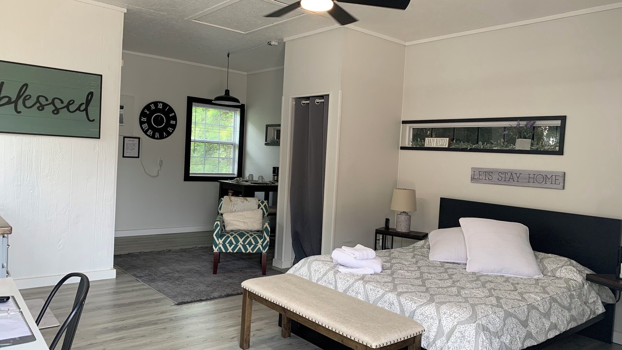 Photo of Bedroom in Spanish Fort