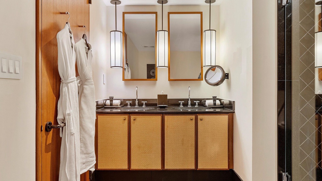 Photo of Bathroom in City Center