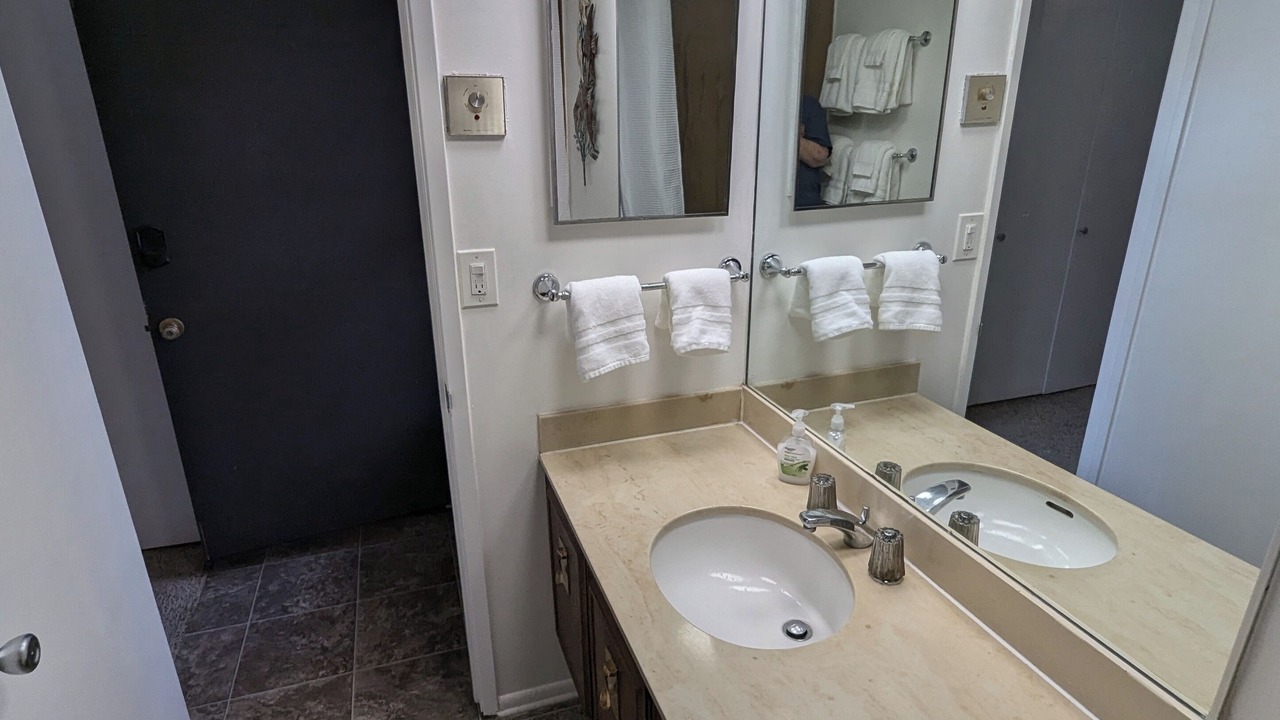 Photo of Bathroom in Daphne