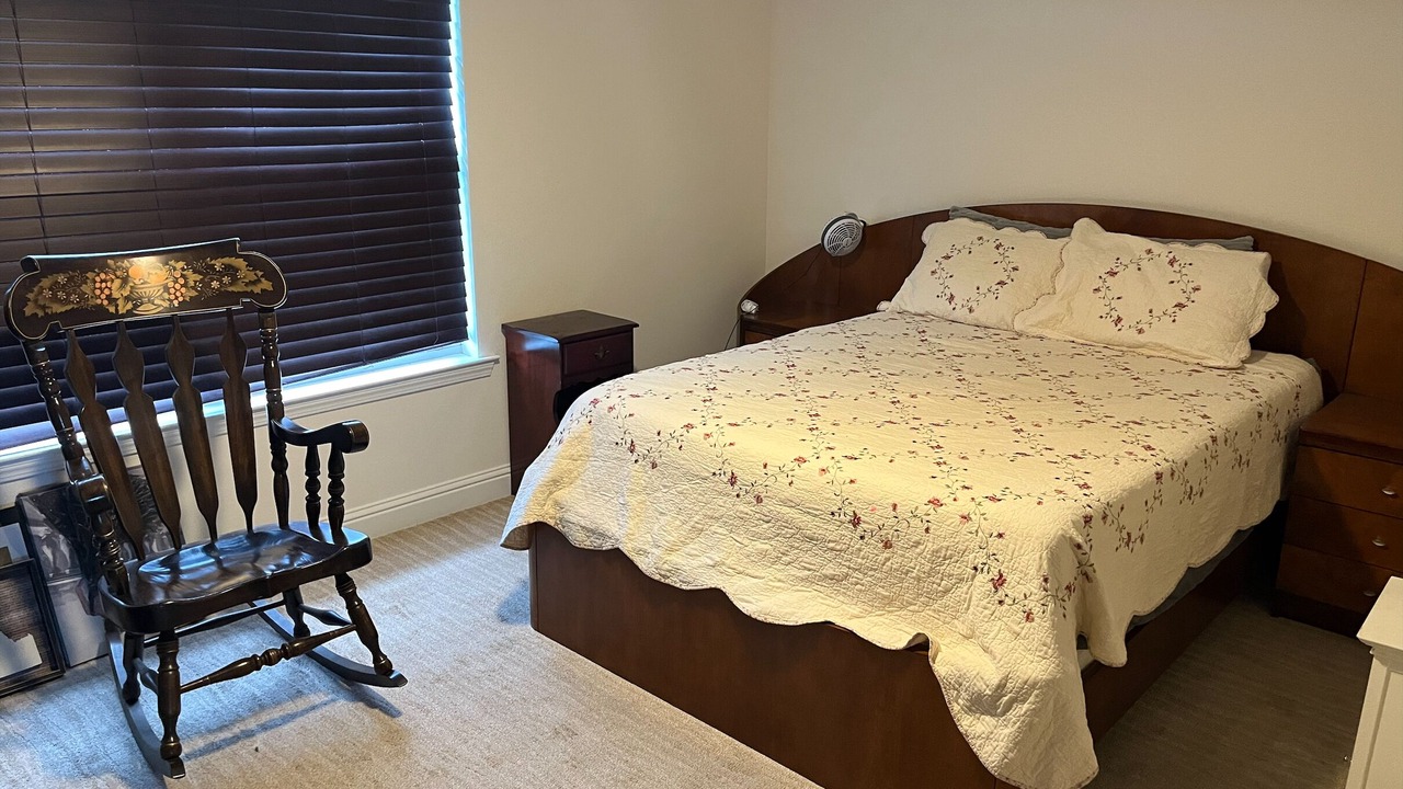 Photo of Bedroom in Daphne