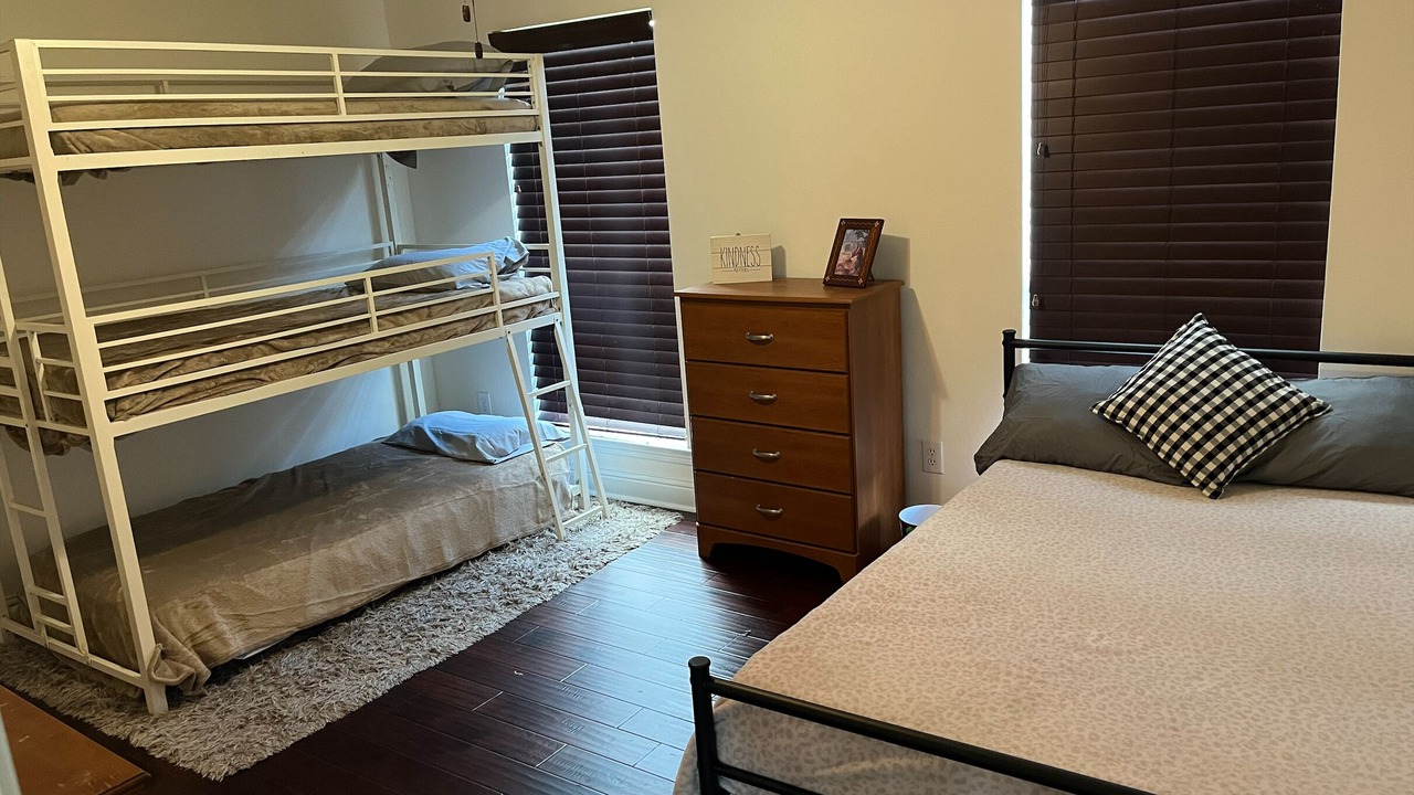Photo of Bedroom in Daphne