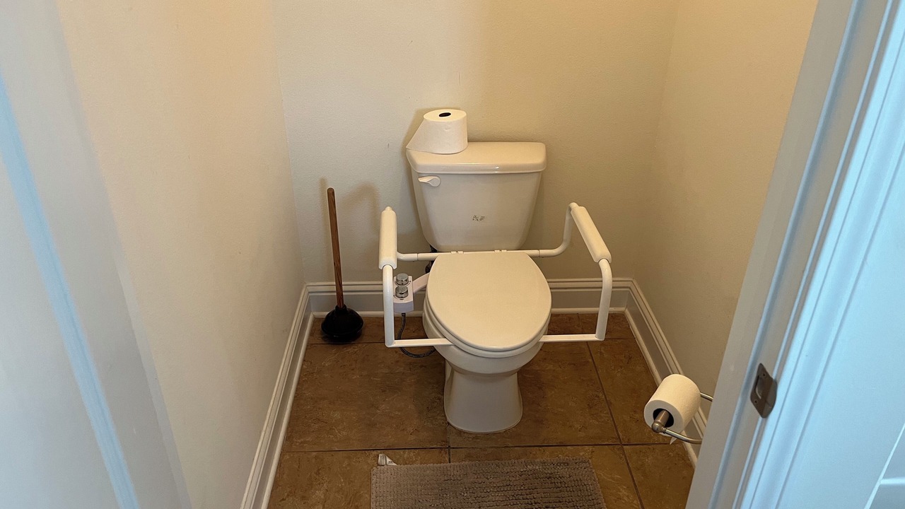 Photo of Bathroom in Daphne