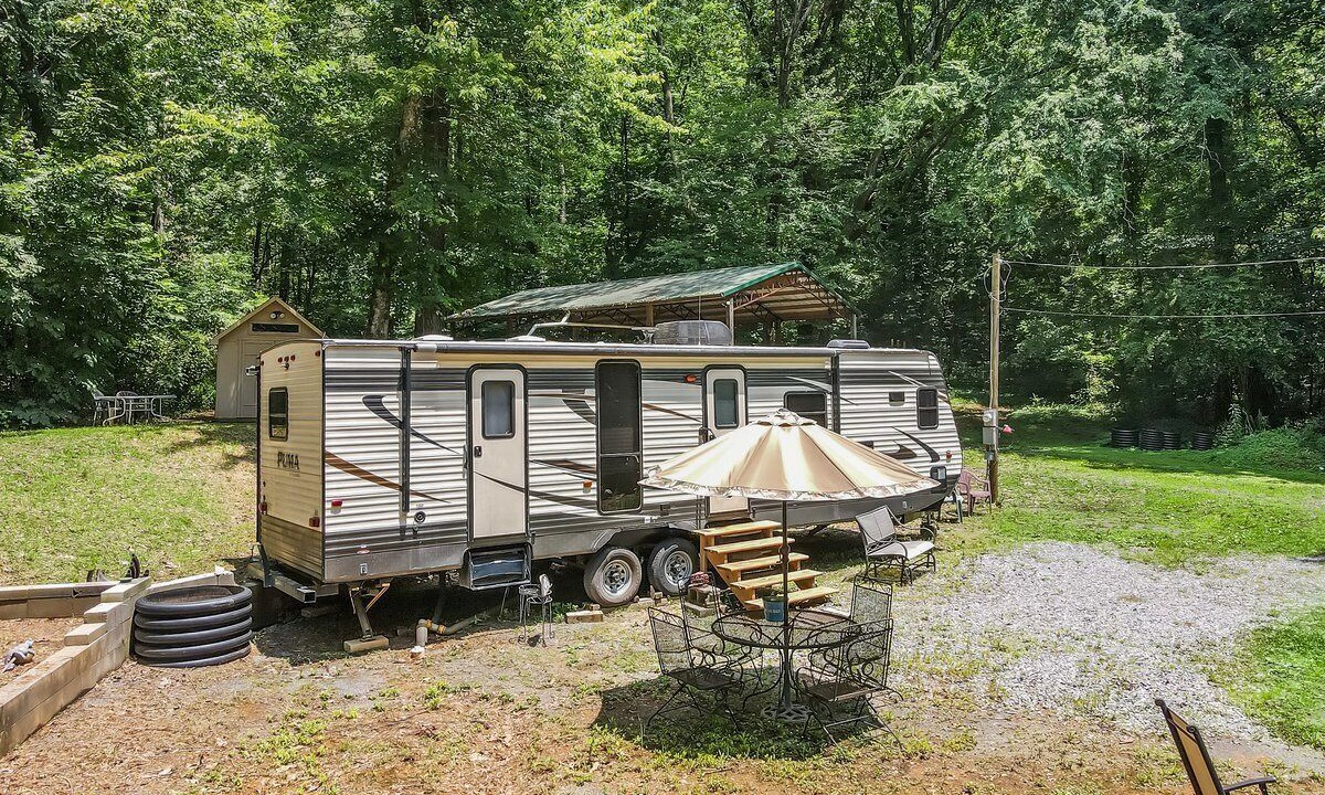 Photo of Outdoor in Groveoak