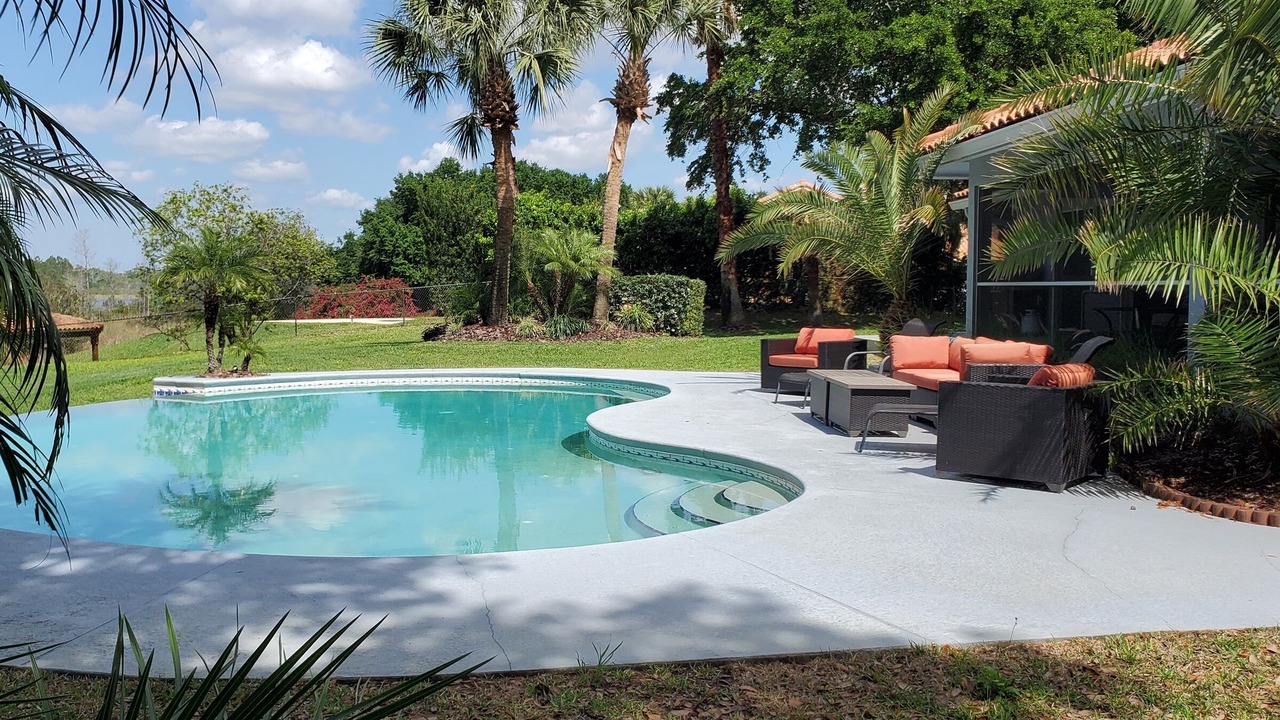 Photo of Outdoor in Groveland