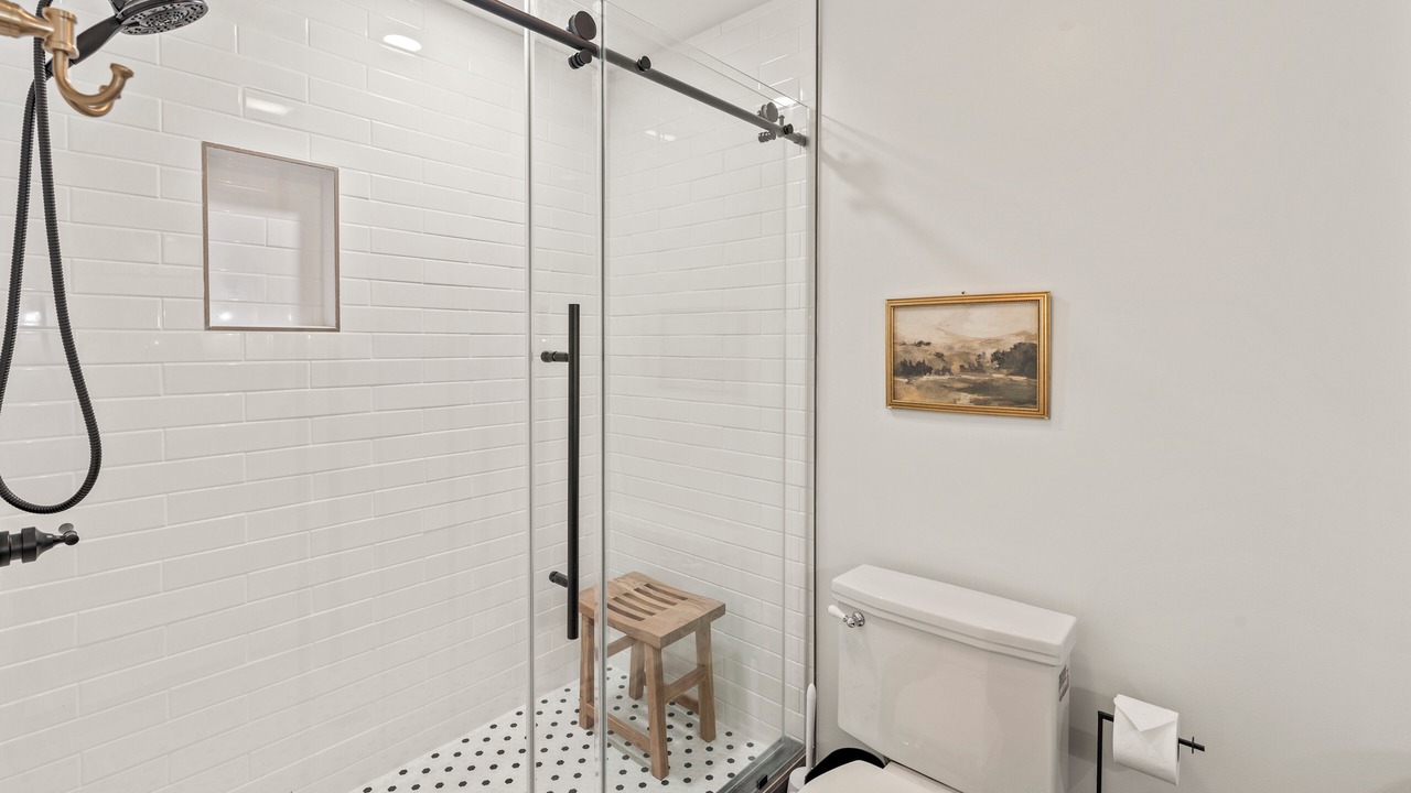 Photo of Bathroom in Tuscaloosa