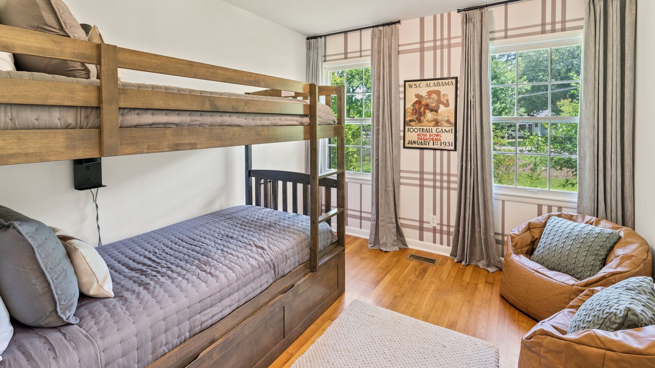 Photo of Bedroom in Tuscaloosa