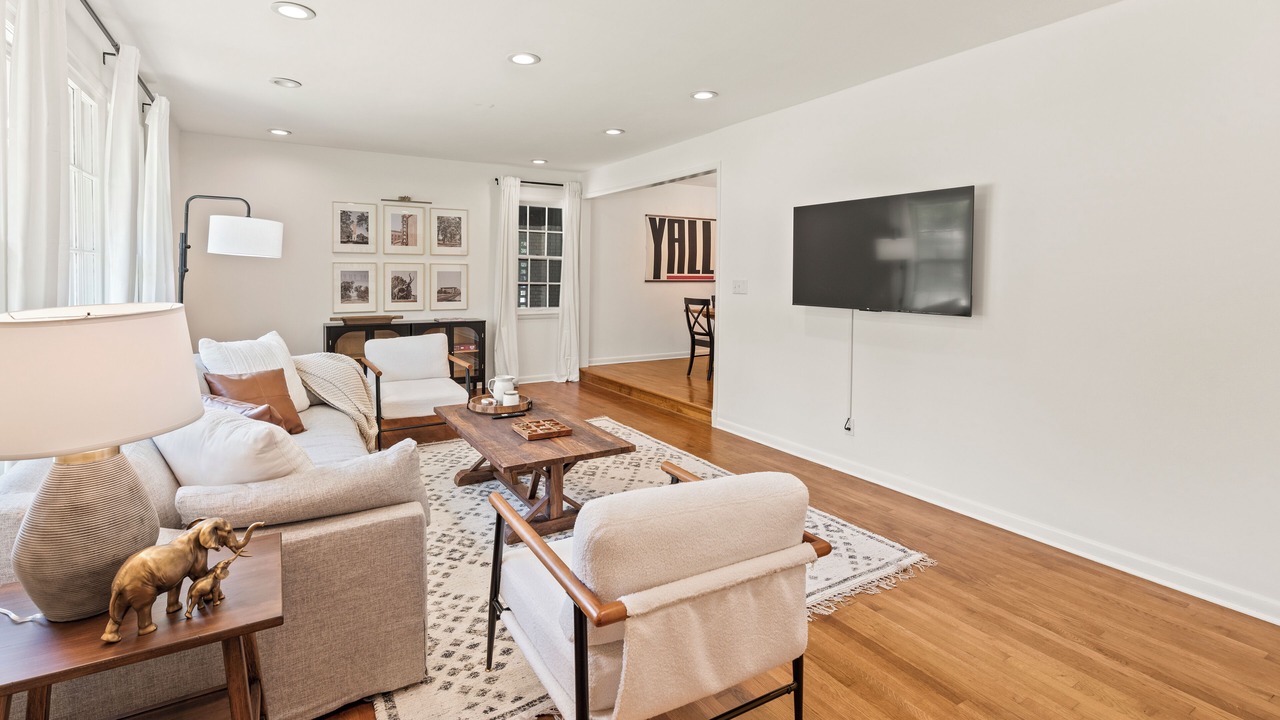 Photo of Livingroom in Tuscaloosa