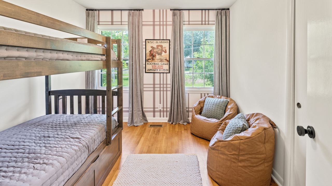Photo of Bedroom in Tuscaloosa