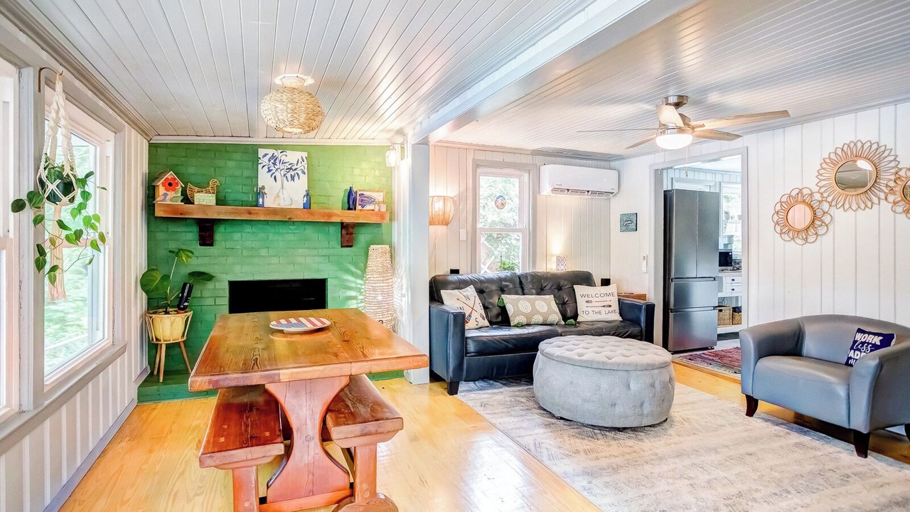 Photo of Livingroom in Titus