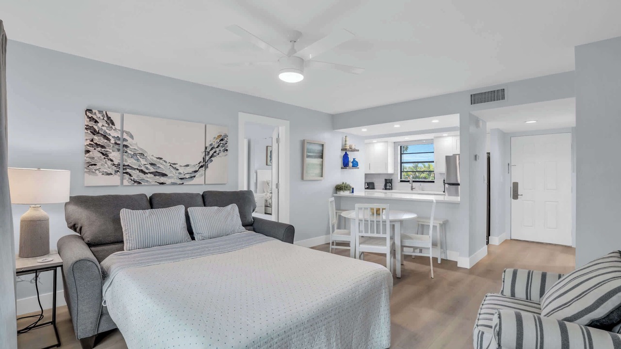 Photo of Bedroom in Park Shore