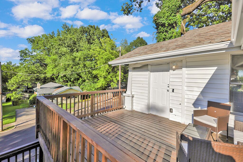 Photo of Patio Balcony in Crestline Heights