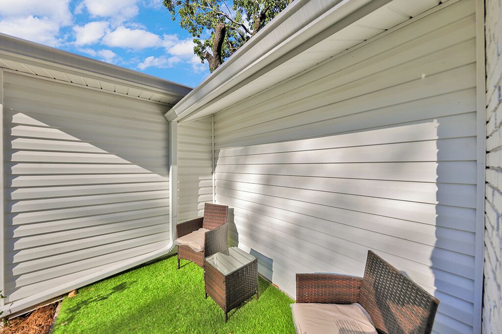 Photo of Patio Balcony in Crestline Heights