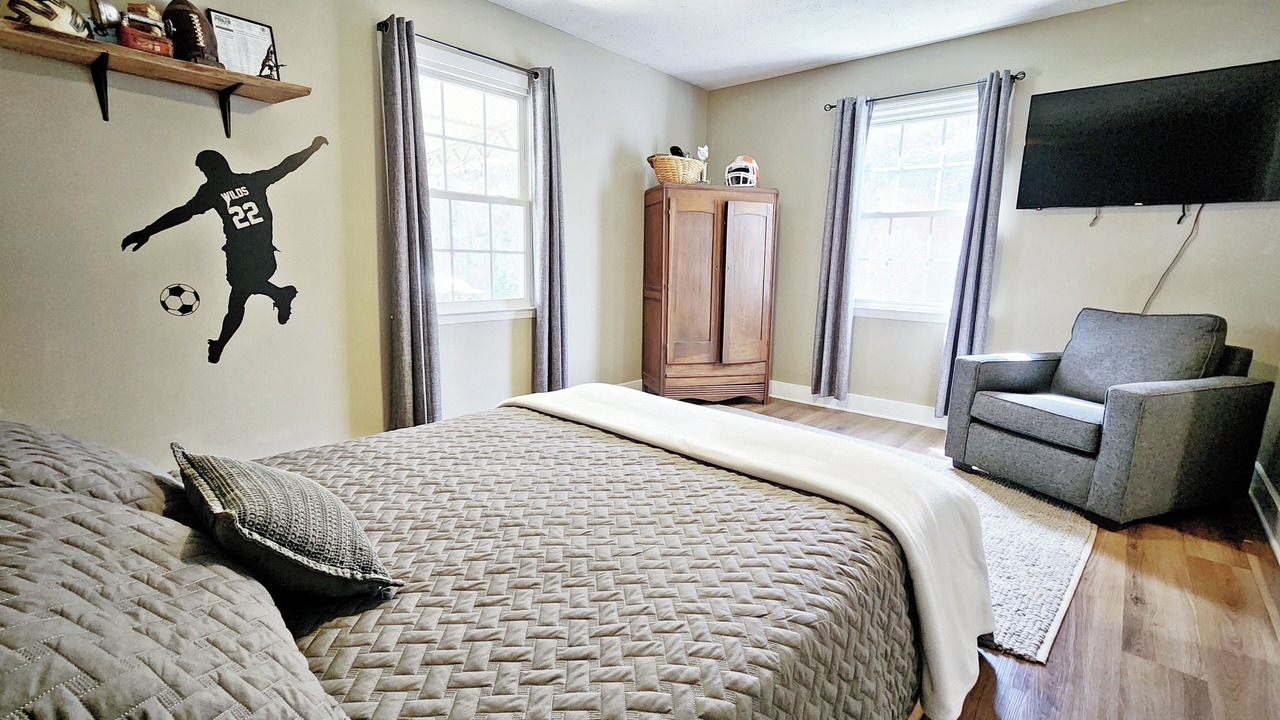Photo of Bedroom in Phenix City