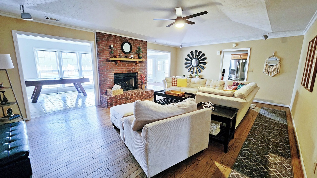Photo of Livingroom in Phenix City