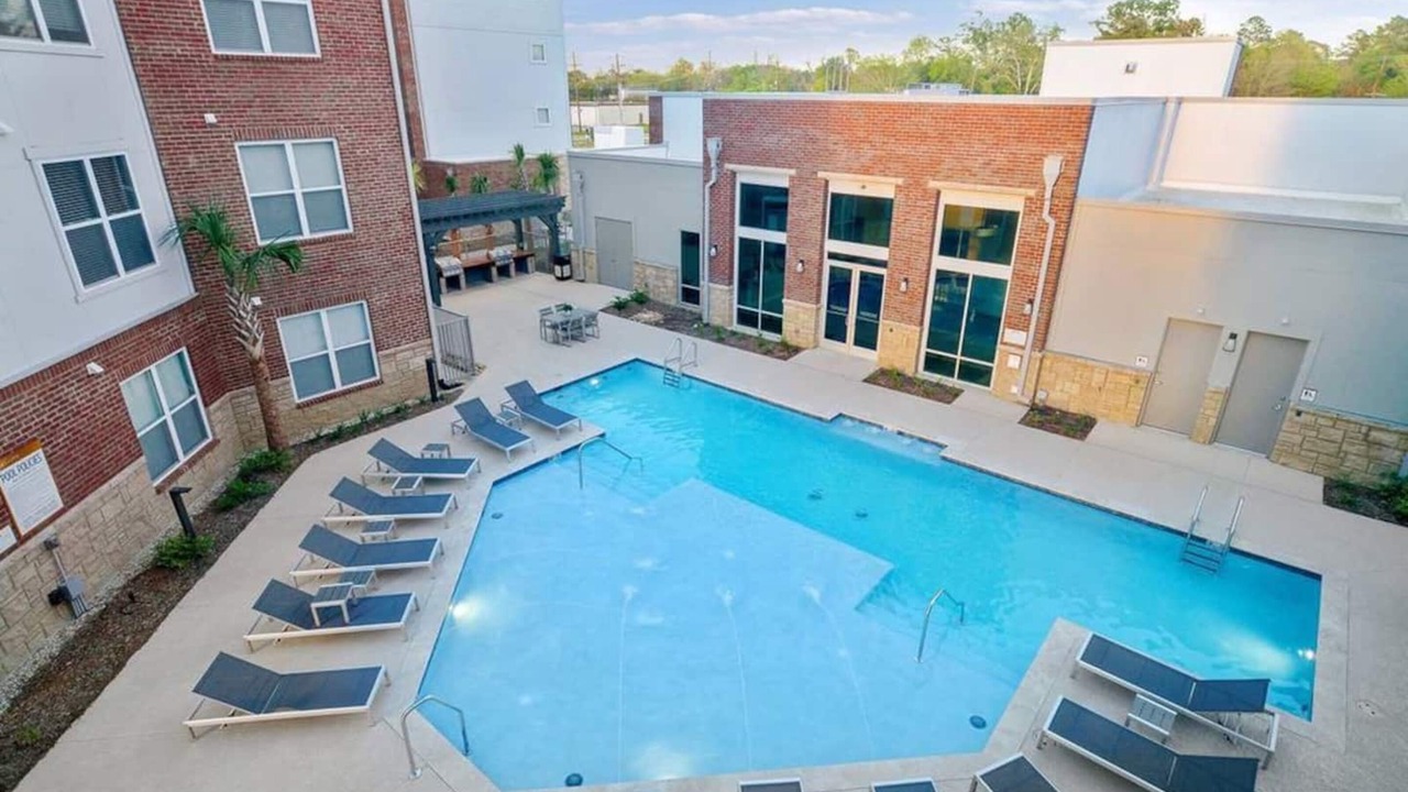 Photo of Outdoor in Highlands - Perkins